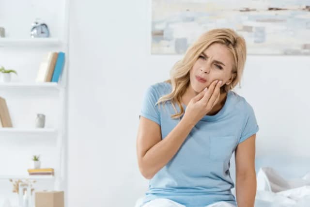 Skuteczne sposoby na owrzodzenie jamy ustnej – ulga i zapobieganie Skuteczne sposoby na owrzodzenie jamy ustnej – ulga i zapobieganie