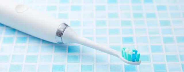 Szczoteczka soniczna Philips czy Panasonic – która jest lepsza dla Ciebie? Szczoteczka soniczna Philips czy Panasonic – która jest lepsza dla Ciebie?